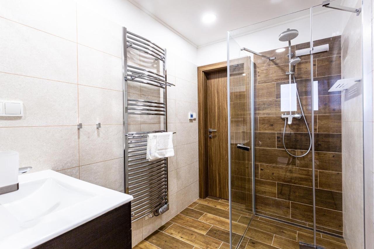 Apartmany Na Vyhledech Loučná pod Klínovcem Dış mekan fotoğraf